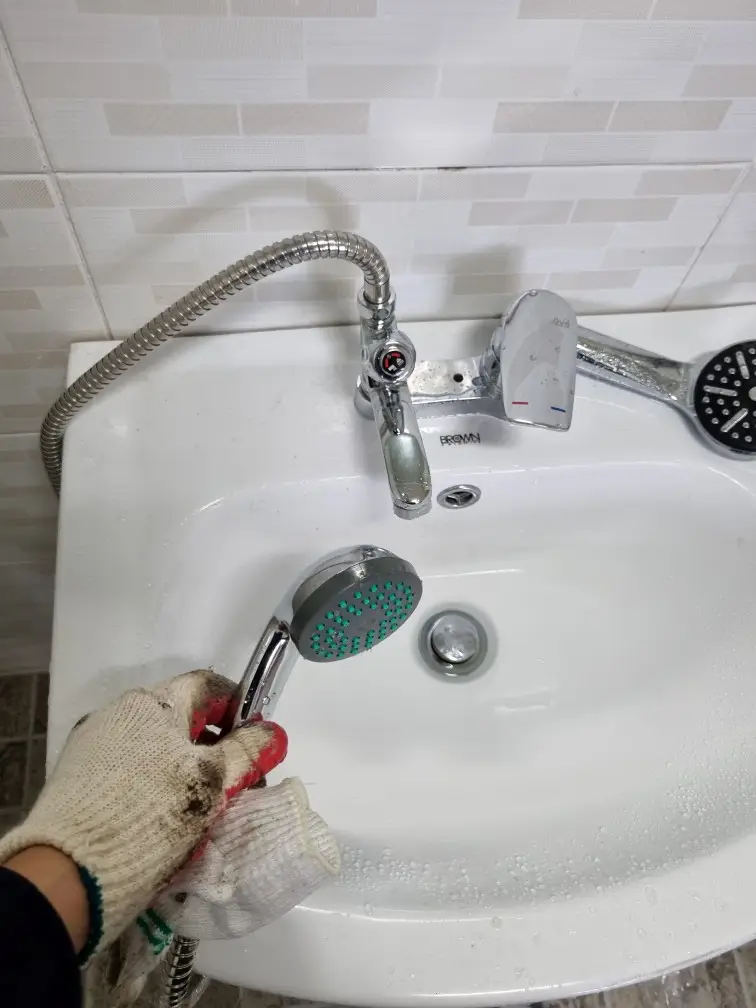 샤워 겸용 수전 10